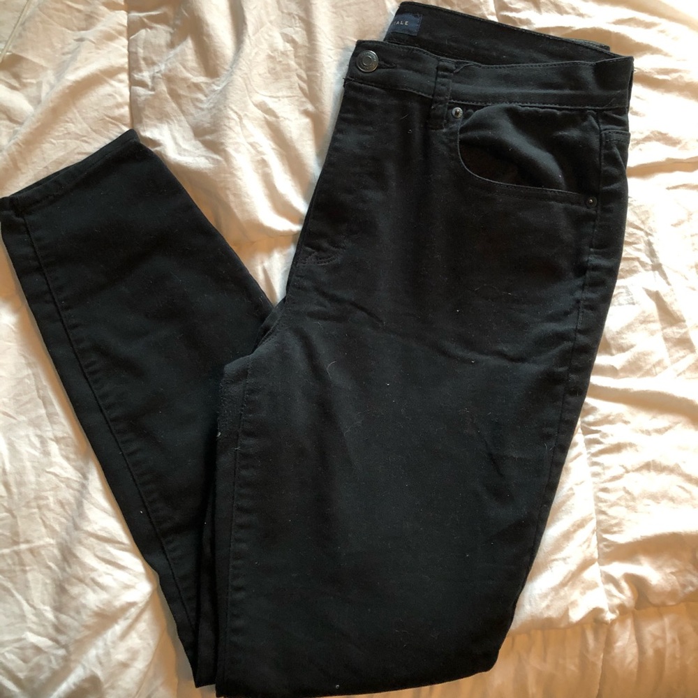 Aeropostale black skinny jeans